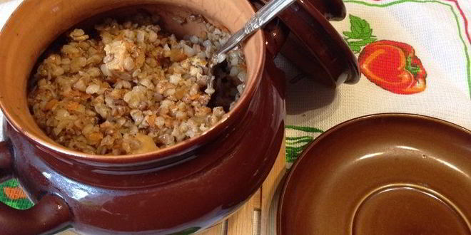 Рецепт гречки с мясом в горшочках