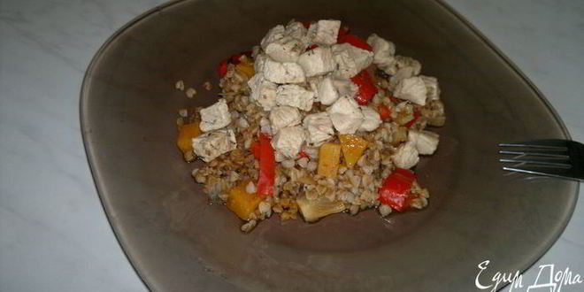 Рецепт гречневой каши с ассорти из овощей и грудка индейки