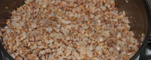 Шаг 2: гречневой каши с томатами по-итальянски