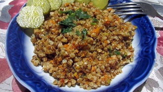 Рецепт Тушеной гречневой каши с тыквой