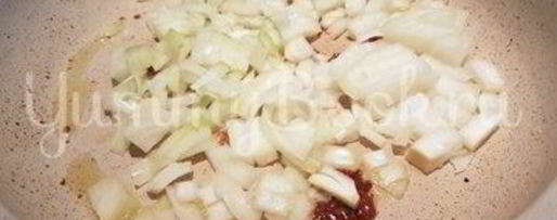 Шаг 2: кукурузной каши с курицей и грибами