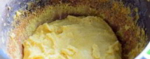 Шаг 1: мамалыги с сулугуни