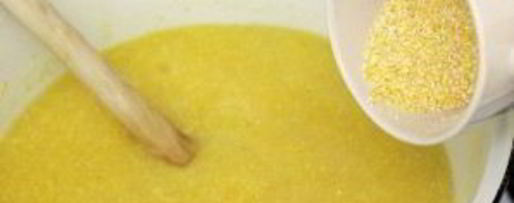 Шаг 1: мамалыги с сыром