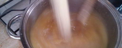 Шаг 9: поленты с лисичками в сливочном соусе