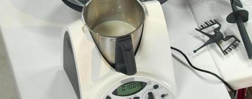 Шаг 1: гурьевской каши с орехами, фруктами и изюмом