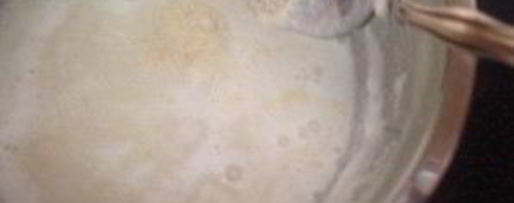 Шаг 2: манной каши с комочками