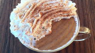 Рецепт Манной каши со взбитыми сливками и кофе