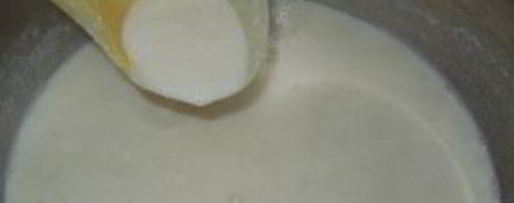 Шаг 4: вкусной манной каши на молоке