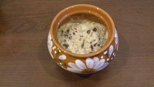 Рецепт Овсяной каши с черносливом в горшочке