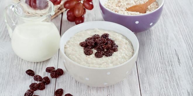 Рецепт овсяной каши с изюмом