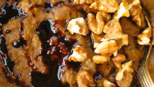 Рецепт Овсяной каши с патокой, имбирем и греким орехом