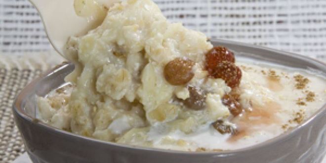 Рецепт овсяной каши с яблоком и изюмом