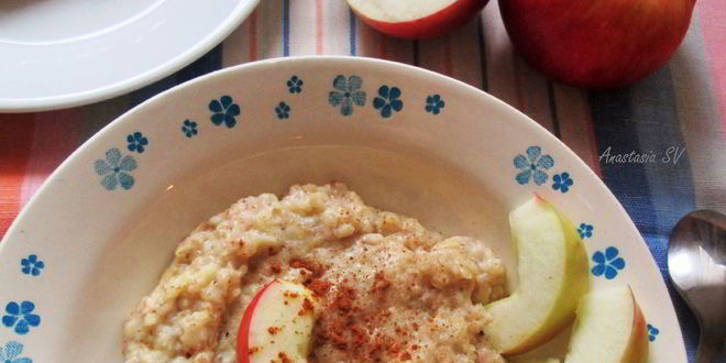 Рецепт овсяной каши с яблоком и корицей