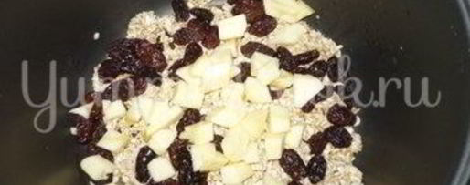 Шаг 1: постной овсяной каши с изюмом и яблоками из мультиварки
