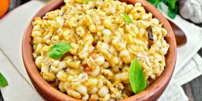 Рецепт перловой каши с помидорами и тунцом