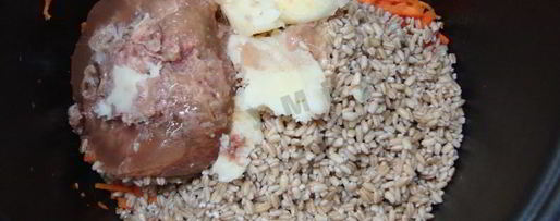 Шаг 3: перловой каши с тушенкой в мультиварке