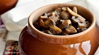 Рецепт Перловой каши в горшочках с грибами