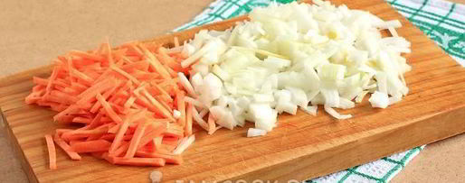 Шаг 5: перловки с грибами и луком