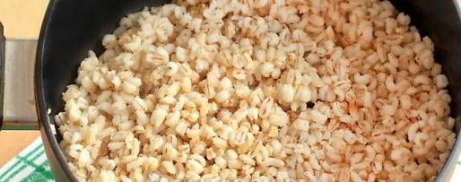Шаг 10: перловки с грибами и луком