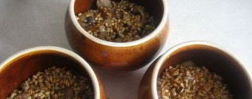 Шаг 3: перловки с грибами в горшочке