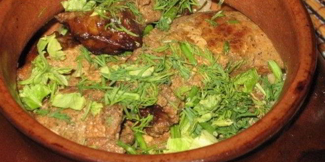 Рецепт перловки со свининой в горшочках