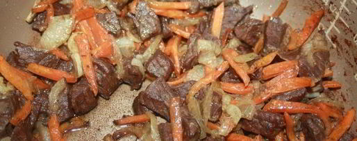 Шаг 3: пшеничной каши с мясом в мультиварке