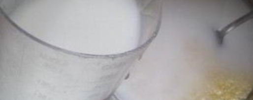 Шаг 1: пшенной каши с изюмом