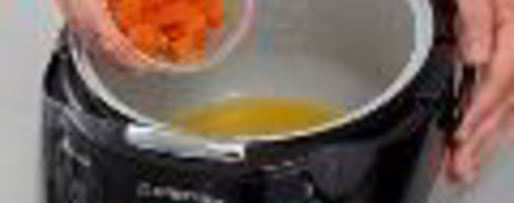 Шаг 3: молочной рисовой каши с курагой и апельсиновым соком в мультиварке