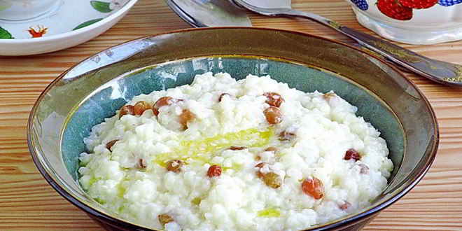 Рецепт рисовой каши на молоке с изюмом