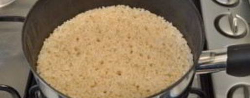 Шаг 1: рисовой каши ребенку