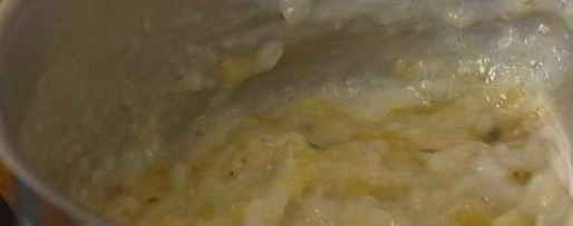 Шаг 3: рисовой каши с бананами и мускатным орехом