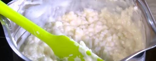 Шаг 2: рисовой каши с белым шоколадом и запеченными персиками