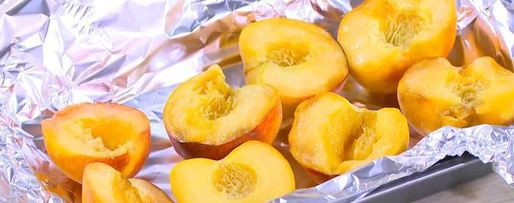 Шаг 5: рисовой каши с белым шоколадом и запеченными персиками