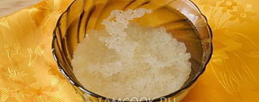 Шаг 3: рисовой каши с изюмом