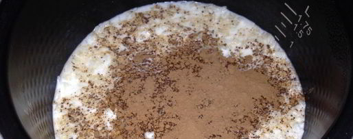 Шаг 1: рисовой каши с какао и взбитыми сливками