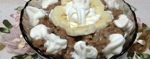 Шаг 5: рисовой каши с какао и взбитыми сливками