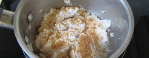 Шаг 3: рисовой каши с клубникой и кокосовым молоком