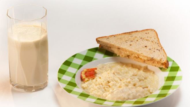 Рецепт Рисовой каши с ревенем и тосты с кремом из ревеня