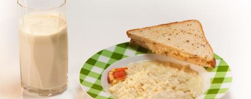 Шаг 3: рисовой каши с ревенем и тосты с кремом из ревеня