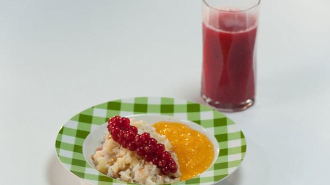 Рецепт Рисовой каши с жареным яблоком и кремом из манго