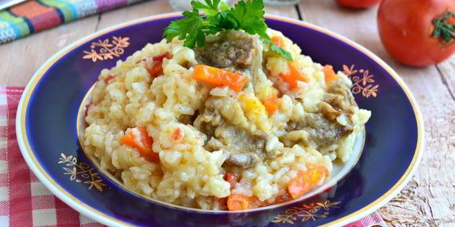 Рецепт рисовой каши со свининой и овощами в мультиварке