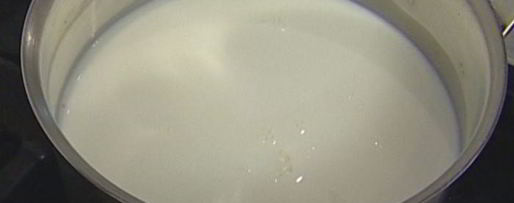 Шаг 3: шоколадной рисовой каши с изюмом и орехами