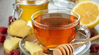 Рецепт Чая с имбирем, медом и водкой