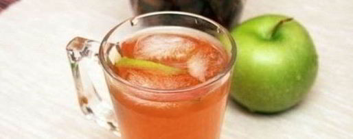 Шаг 2: холодного чая с яблоком и мятой