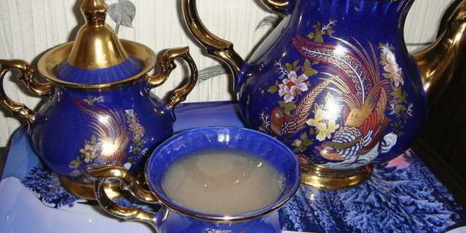 Рецепт согревающего пряного чая с хурмой