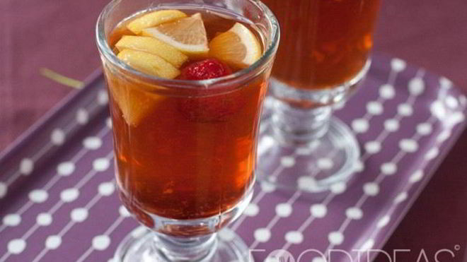 Рецепт Яблочного чая с апельсином и корицей