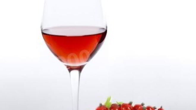 Рецепт Домашнего вина из красной смородины
