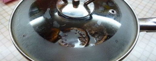 Шаг 3: безалкогольного глинтвейна с курагой и черносливом