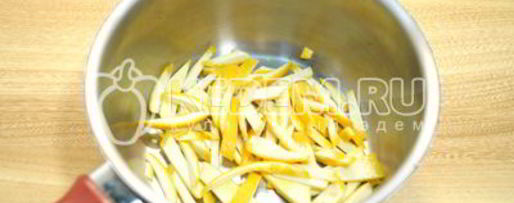 Шаг 1: глинтвейна с апельсином