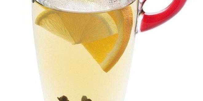 Рецепт глинтвейна с белым вином, ромом и изюмом